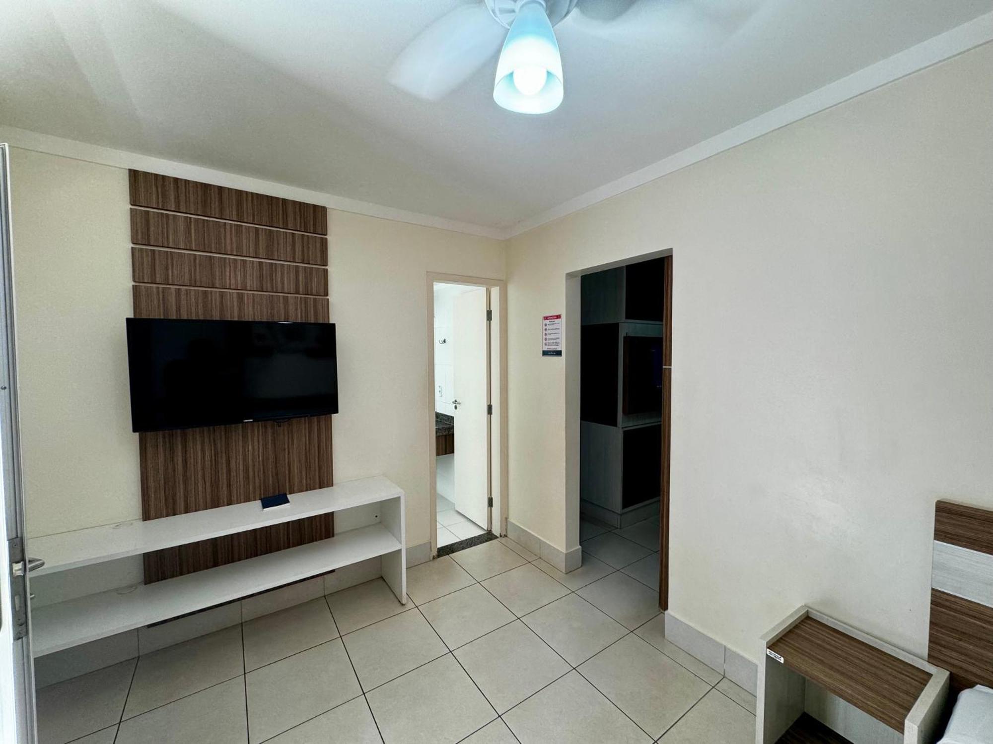 Di Roma Lacqua Caldas Novas Park 24H, Com Roupas De Cama E Banho Quarto foto